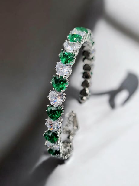 Jade'm Gold Kalpli Zirkon Taşlı Kelepçe